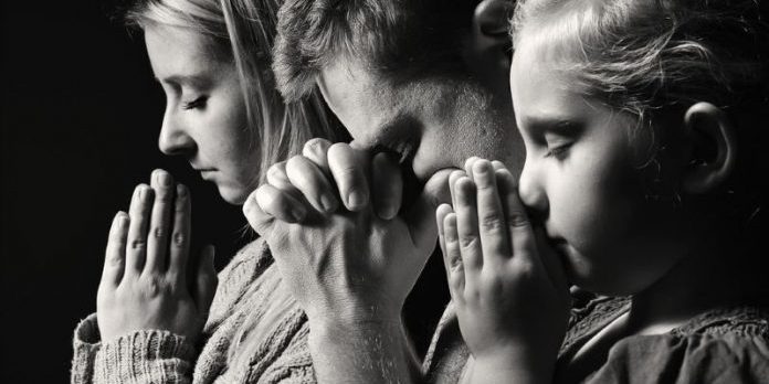 Повчальна історія про те, як молитва спасла цілу сім’ю. Прочитайте, вона того варта!
