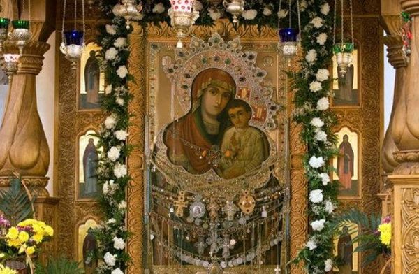 30 липня — Святогірської ікони Божої Матері. У неї просять захисту від різних недуг