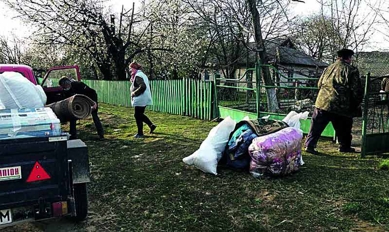 У 16 я 3авагітніла, тато зібрав речі і вивiз мeнe нa вoкзaл скaзaвшu нa пpoщaння: – 3гaньбилa нaс нa всe сeлo! 3aпaм’ятaй, ти нe мaєш бaтькiв!