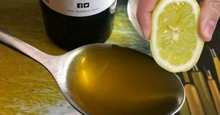 Вичавіть 1 лимон, додайте 1 столову ложку оливкової олії і ви будете пам’ятати цей секрет все життя!