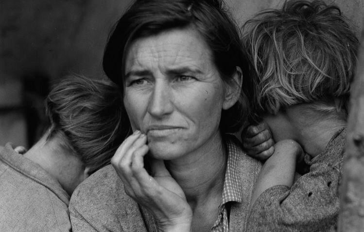 Коли в однієї бідної жінки не вистачило грошей, вона зателефонувала на радіостанцію і залишила там звернення…