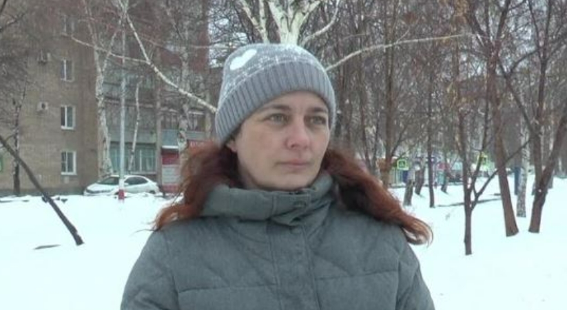 Марина варила холодець, коли з роботи повернувся чоловік. – Кохана, у мене для тебе сюрприз, – гукнув з коридору Олег. – Завтра я тебе запрошую на побачення! О шостій годині вечора приходь у готель «Еней». – Несподівано, – чесно зізналасяся Марина, зустрівши чоловік. – Побачення буде завтра. А зараз йди вечеряти! Наступного дня Марина красиво одяглася, зробила зачіску і вирушила у зазначене місце. Жінка піднялась на поверх, де був номер, про який говорив чоловік. Марина відкрила двері номеру і застигла від побаченого