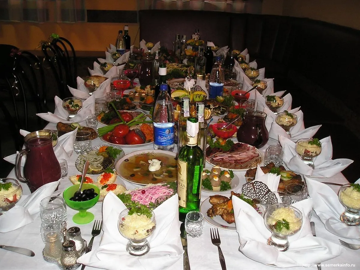 – Весілля раз у житті! Позич 7 тисяч євро! – Як я бідувала, того й на заробітки поїхала. А тепер маю гроші на гулянку дати?