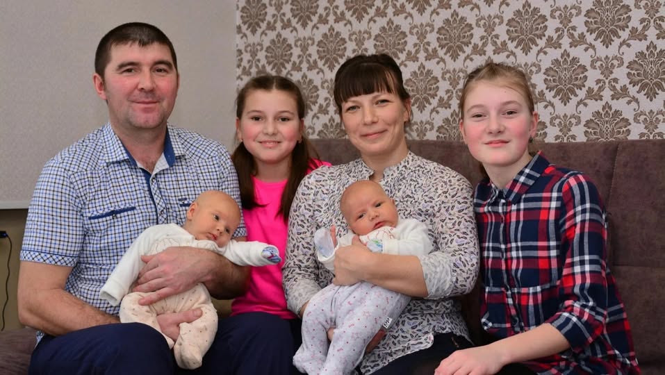 Сказала мамі, що вагітна 3 дитиною, а вона почала дорікати, що я безвідповідальна жінка. Ось так вона “зраділа” появі онука