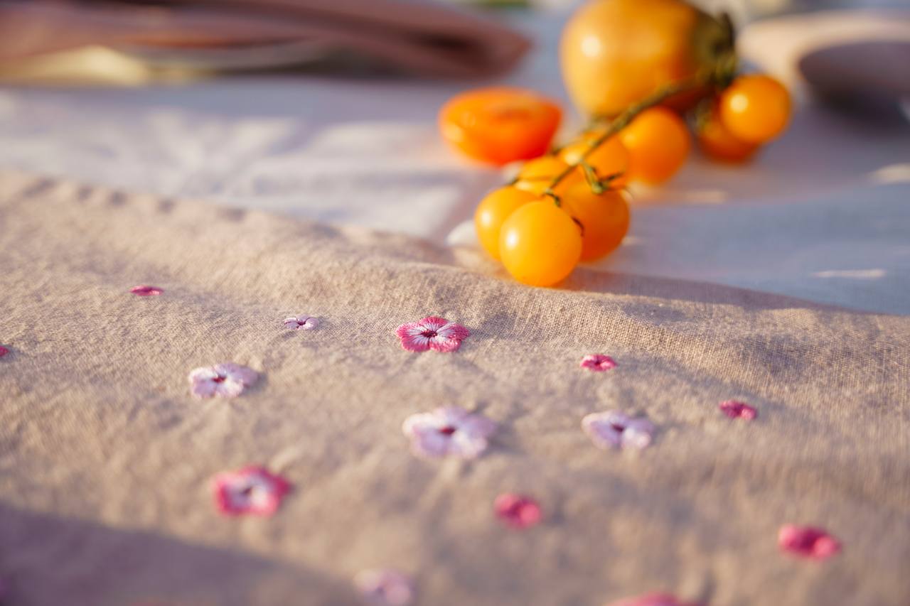 “Дістала ти мене, геть звідси!” – кричав чоловік, викидаючи кішку з машини через кілька десятків кілометрів від міста