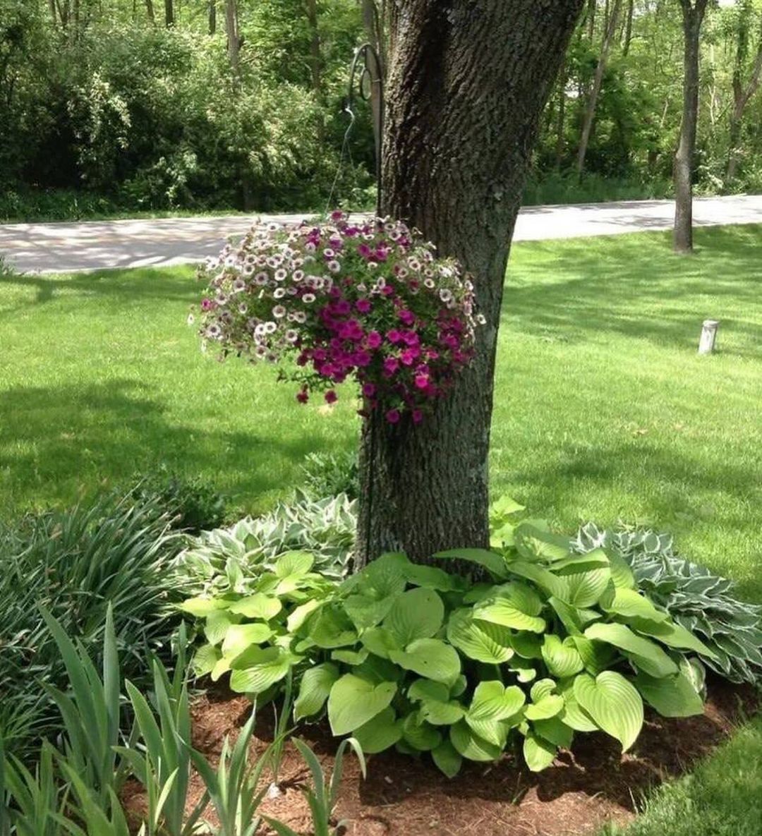— Живіт виросте, нікому ти не будеш потрібна. — Настя їхала додому з думкою якнайшвидше прилягти й відпочити. Але чоловік навіть не пустив її на поріг, бо вибрав іншу👇