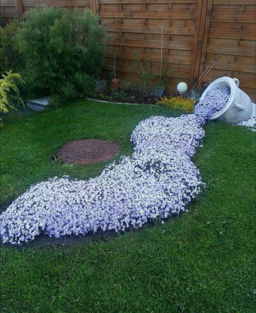 – Я з тобою, – сказав він. – До кінця. Що б це не було. Просто скажи, що тобі потрібно. І я зроблю. Я на все готовий