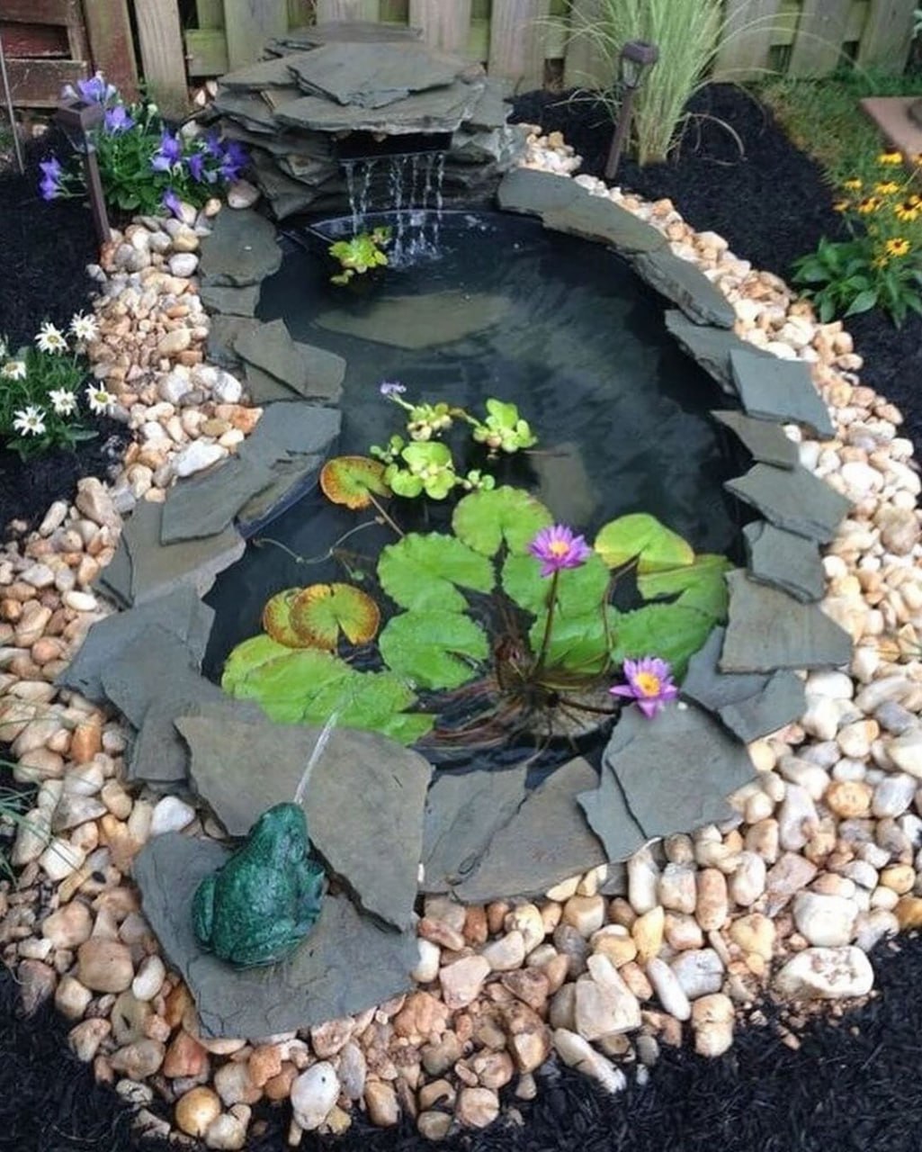 За вказаною адресою віддасте гроші й отримаєте ключі від квартири. І, будь ласка, не обманюйте нас більше. Щасливого Нового року