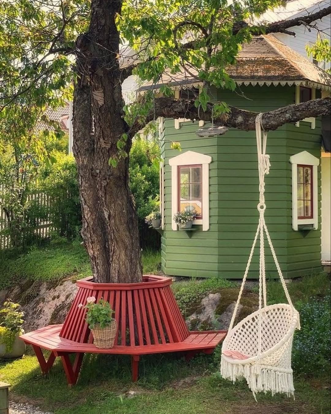 – Якби не ти, я ніколи б не усвідомила, наскільки здатна. Не знайшла б у собі сили стати тією людиною, якою є зараз. Ти зробив для мене набагато більше, ніж міг уявити