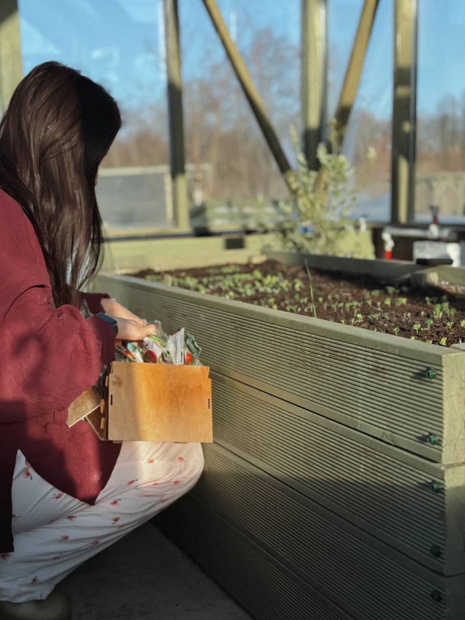 — Забирайте його додому, — твердо сказав Михайло. — Це виняток, але йому поруч з вами буде краще, ніж тут